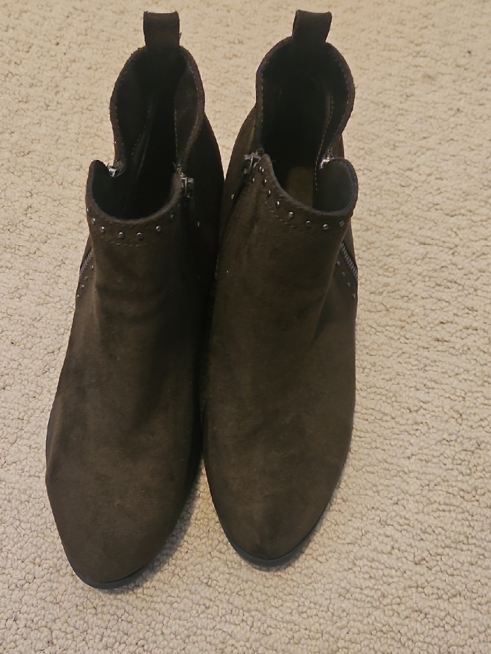 Sonoma Dark Brown Suede Stud-Trim Ankle Booties